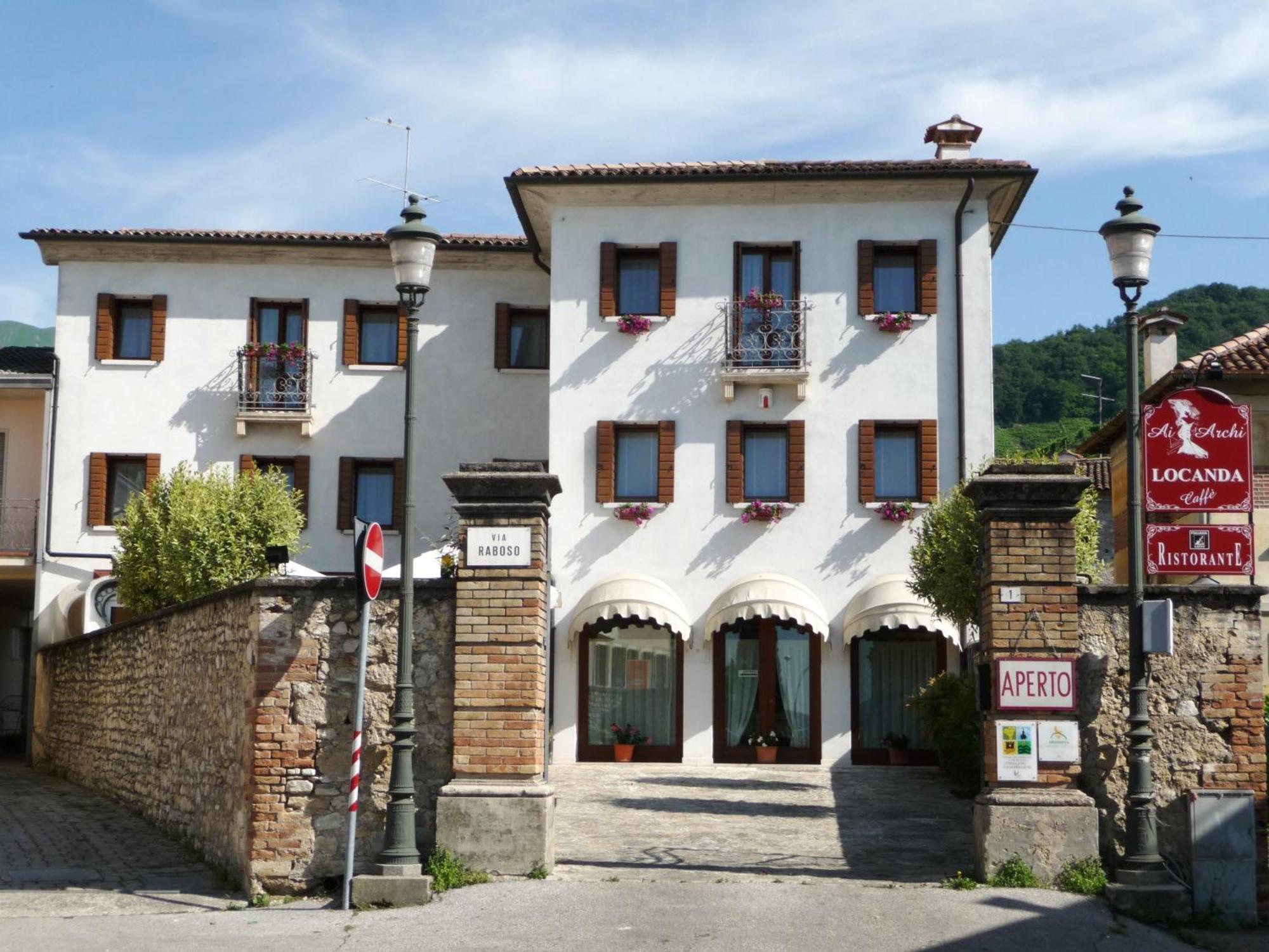 Locanda Ai Archi Di Andreola Monica ファッラ・ディ・ソリーゴ エクステリア 写真